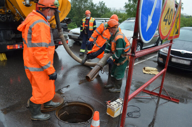 افضل طريقة لتسليك المجاري