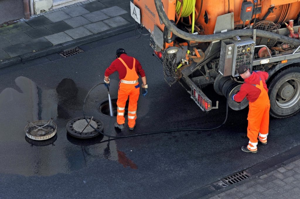 حل انسداد البالوعة في الرياض